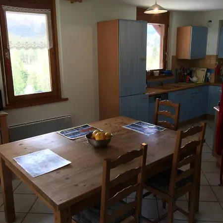 Face Au Mont Blanc & Glaciers Apartmán *